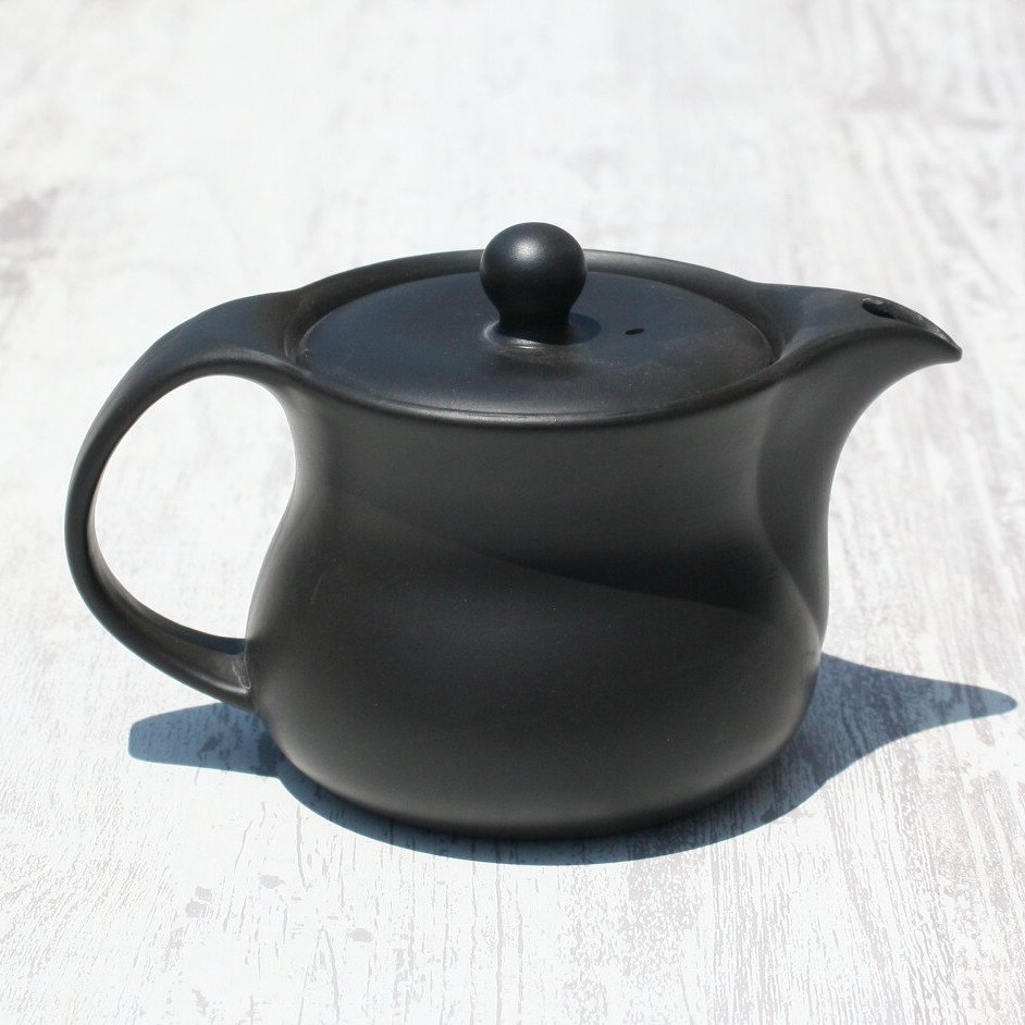 常滑焼 里山窯 黒窯変臼型ポット ステンレスカゴアミ 日本製