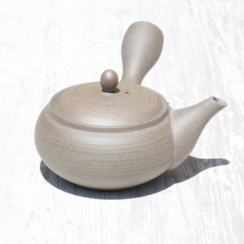 送料無料　明治時代平戸焼　盃台　茶道具検/楽山紫砂九谷備前萩焼常滑伊万里骨董古玩 送料無料 明治時代平戸焼 盃台 茶道具検/楽山紫砂九谷備前萩焼