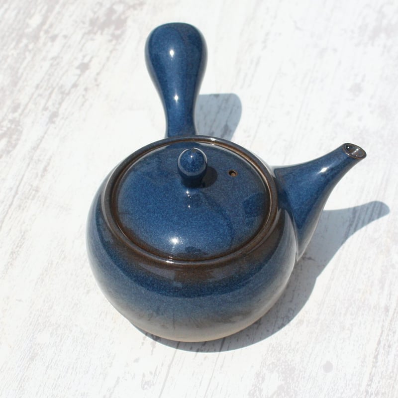 常滑焼「美芸」185mm×145mm×60mm 常滑焼 里山窯 焼締青釉急須 ステンレスアミ 日本製 | とことこパーク