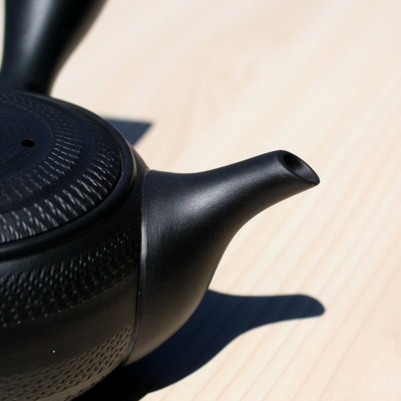 最終値下げ中国東洋骨董常滑焼窯変代表作【 楽七造珍味入皿】共箱付在銘あり貴重希少 常滑焼 黒窯変平丸トビカンナ急須 ステンレス帯アミ 日本製 | とことこ