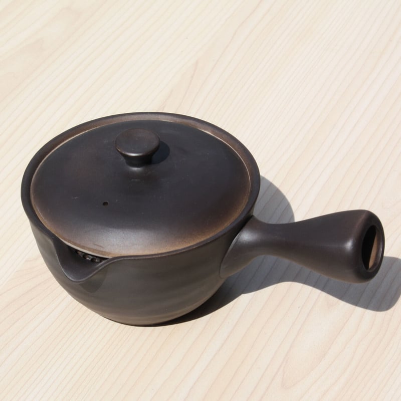ガス器専用フライパン 陶器製 常滑焼き 常滑焼 七十七穴楽捨て急須 日本製 | とことこパーク