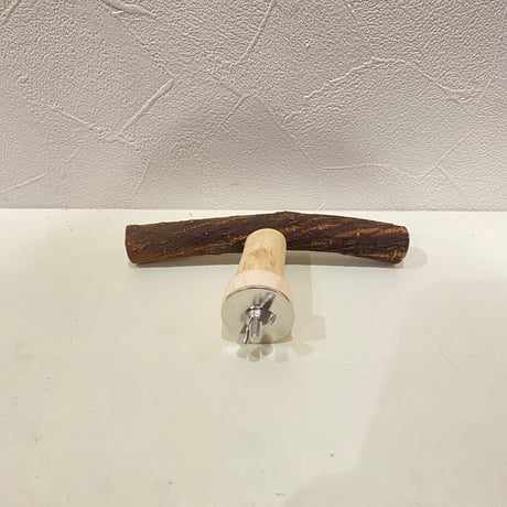 自然木（ツタ）のT字パーチ HOEI465  直径1.8cm/長さ13cm