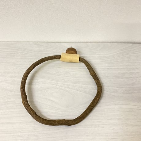 自然木（ツタ）のドーナツパーチ④ビックサイズ  パーチ直径1cm／円直径20×19cm