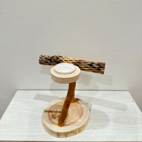 おやつ入れ付きカクタススタンドパーチ