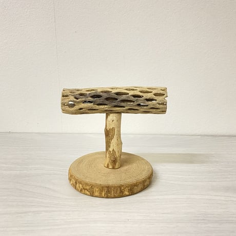 カクタスのスタンドパーチ④　パーチ長さ11.5cm／高さ14cm