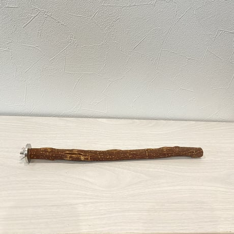 自然木（ツタ）のパーチ⑧　直径1.7cm 長さ29cm