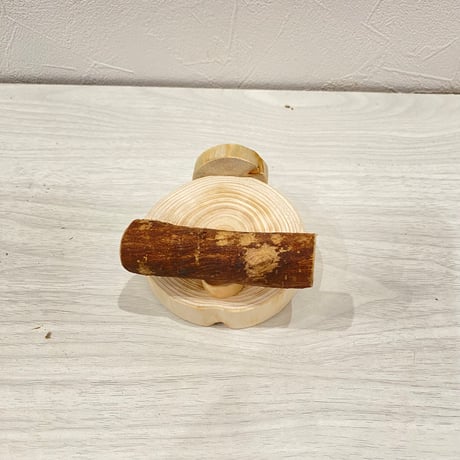 すみっこおやすみパーチ③丸太直径８cm
