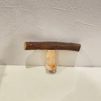 自然木（ツタ）のT字パーチ HOEI465  直径1.8cm/長さ13cm