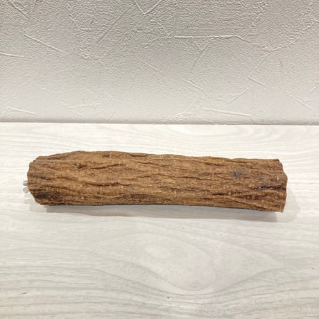 【中・大型用】自然木（ツタ）パーチ 直径約4.5cm/長さ19cm