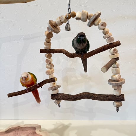 ポテトヘッドくんレギュラーサイズ【A】　カスタムブランコ【インコのおもちゃ・ブランコ・自然木のとまり木】バードアスレチック