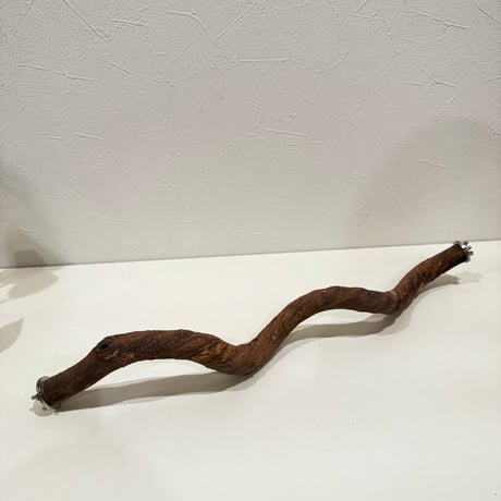 自然木（ツタ）うねうねパーチ①HOEI465 直径約2.3cm/長さ44cm