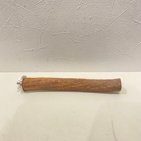 自然木（ツタ）パーチ ① 直径約2.2cm/長さ17.5cm