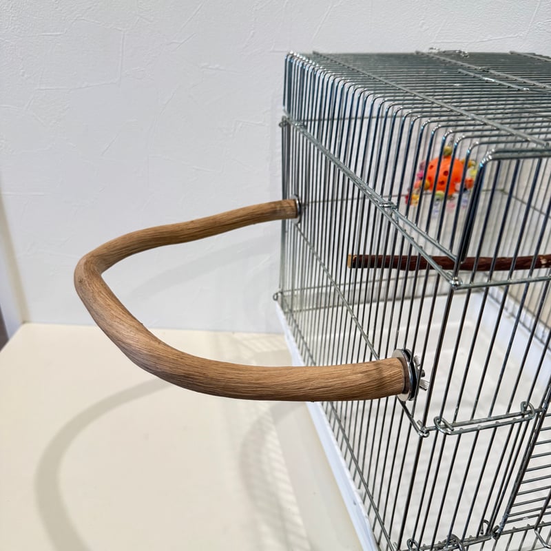 自然木（ツタ）のU字パーチ 【シロハラインコ オキナインコ 自然木