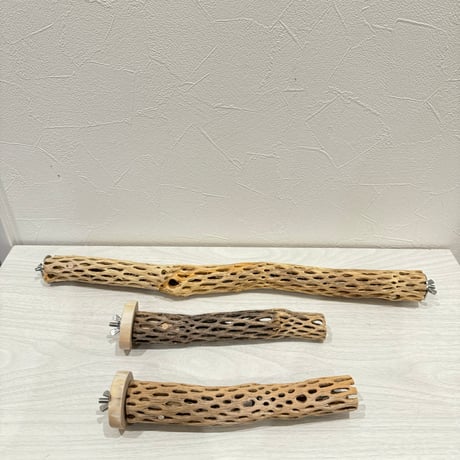 【okame7HSPHOTC様専用】極小サイズカクタスパーチ  おやつ入れつき丸太パーチ