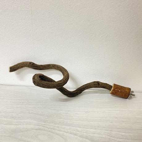 自然木（ツタ）くるりんパーチ 直径1.5cm 長さ33cm⑩