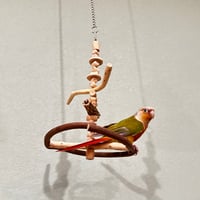 ゆらゆらUFOブランコ 【自然木の止まり木 インコのおもちゃ】