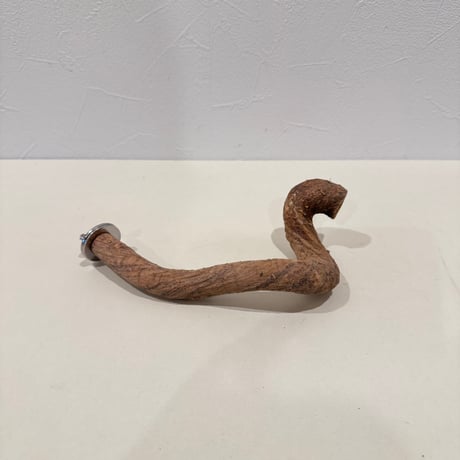 自然木（ツタ）パーチ⑫ 直径約1.7cm/長さ16cm【インコ 天然木の止まり木】