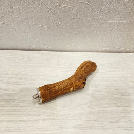 自然木（ツタ）パーチ④ 直径2.8cm/長さ15cm