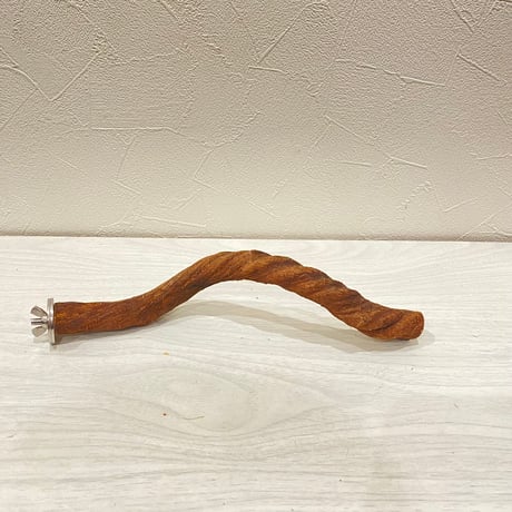 自然木（ツタ）パーチ③ 直径約2cm/長さ23cm