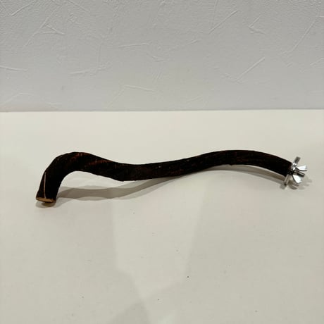 自然木（ツタ）パーチ 直径1.5cm/長さ25cm