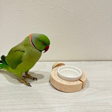 おやつ入れ付きテーブルパーチ　直径9cm/厚さ2cm