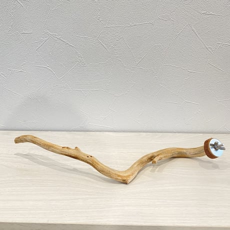 自然木（カイヅカイブキ）のパーチ② 　直径1～1.5cm／長さ32cm