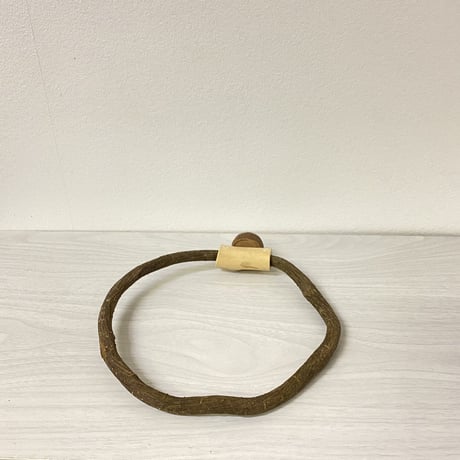 自然木（ツタ）のドーナツパーチ④ビックサイズ  パーチ直径1cm／円直径20×19cm