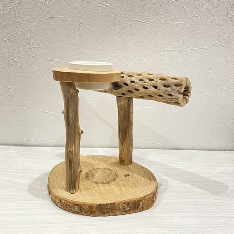 カクタスのスタンドパーチ②　パーチ長さ20.5cm／高さ16cm