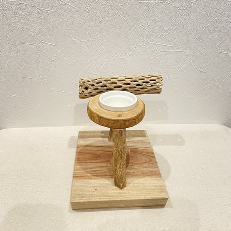 カクタスのスタンドパーチ③　パーチ長さ15cm／高さ14.5cm
