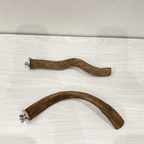 自然木（ツタ）パーチ2本セット⑥ 直径1.5cm 長さ20cm/直径2cm 長さ20cm