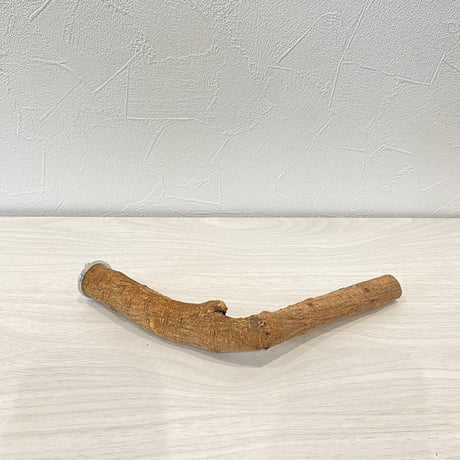自然木（ツタ）のパーチ⑥　直径2-2.5cm 長さ23cm