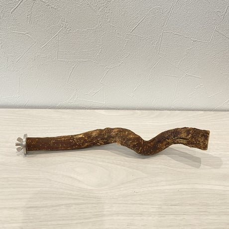 自然木（ツタ）のパーチ②　直径2cm 長さ26cm