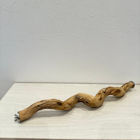 自然木（ツタ皮無し）のウネウネ殿様パーチ HOEI465