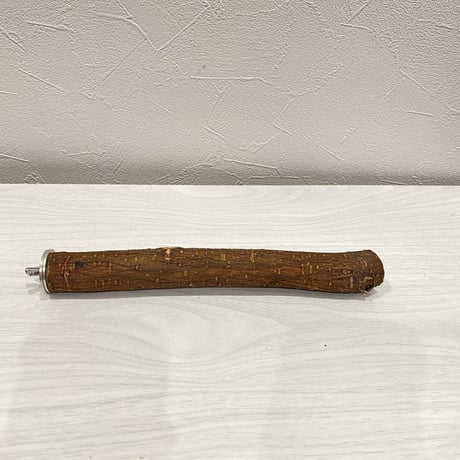 自然木（ツタ）パーチ⑦ 直径2.5cm長さ23cm