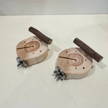 【humacomoa専用】ツタのおやつ入れ付きスタンドパーチ　ぬくぬくお座布団