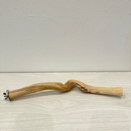 自然木（ツタ皮無し）パーチ④ 直径2~2.3cm/長さ30cm