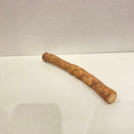 自然木（ツタ）パーチ⑪  直径約2~2.3cm/長さ25cm
