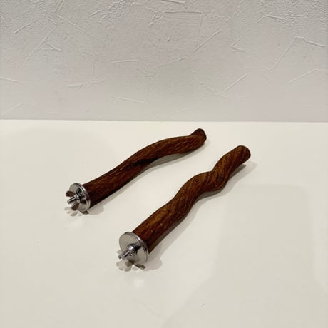 【K様専用】自然木（ツタ）のケージサイズ両留めパーチ