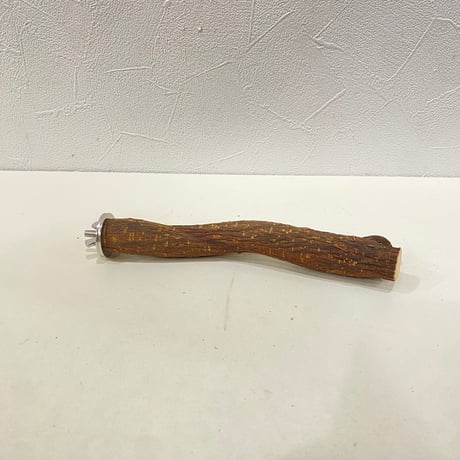 自然木（ツタ）パーチ⑨直径約2~2.4cm/長さ17cm