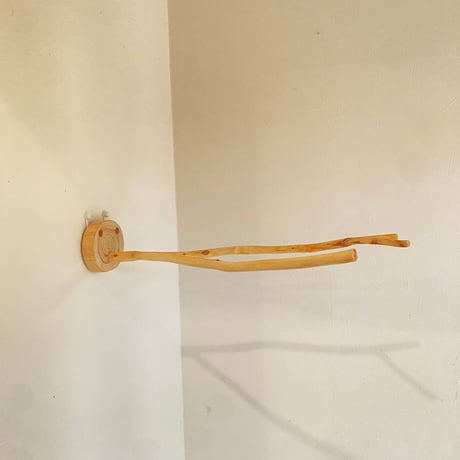 桧のピノキオの鼻 ④【インコ・小鳥のおもちゃ　自然木の止まり木】