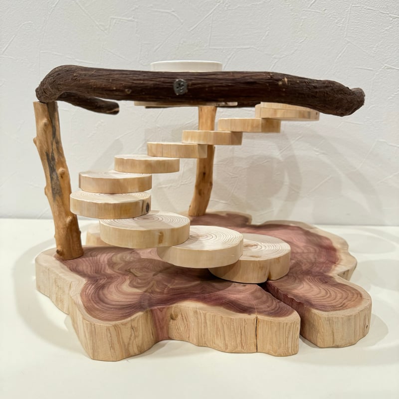 ツタと螺旋階段のおやつ入れ付きスタンドパーチ【インコのおもちゃ