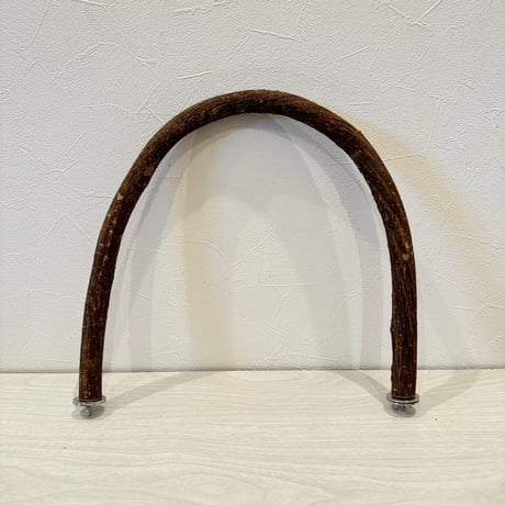 自然木（ツタ）のU字パーチ