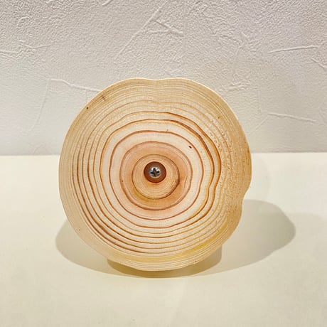 自然木(ツタ)のスタンドパーチ【パーチ長さ10.5cm／高さ約11.5cm】
