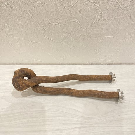 ファフ子の美脚パーチ（自然木ツタ）