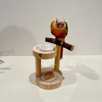 【体重測定にも】自然木(ツタ)のおやつ入れつきスタンドパーチ  パーチ長さ12cm／高さ約12cm