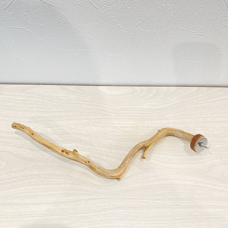 自然木（カイヅカイブキ）のパーチ② 　直径1～1.5cm／長さ32cm
