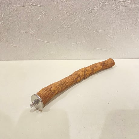 自然木（ツタ）パーチ⑪  直径約2~2.3cm/長さ25cm