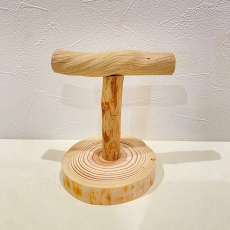 自然木(ツタ)のスタンドパーチ【パーチ長さ11cm／高さ約11cm】