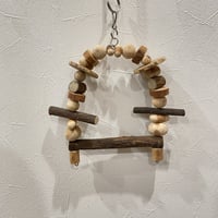 ツタと天然ウッドビーズのブランコ①