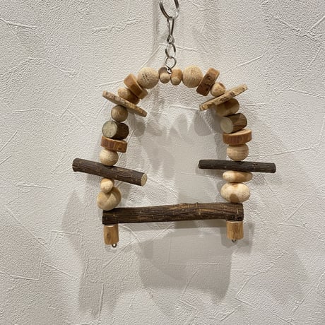 ツタと天然ウッドビーズのブランコ①